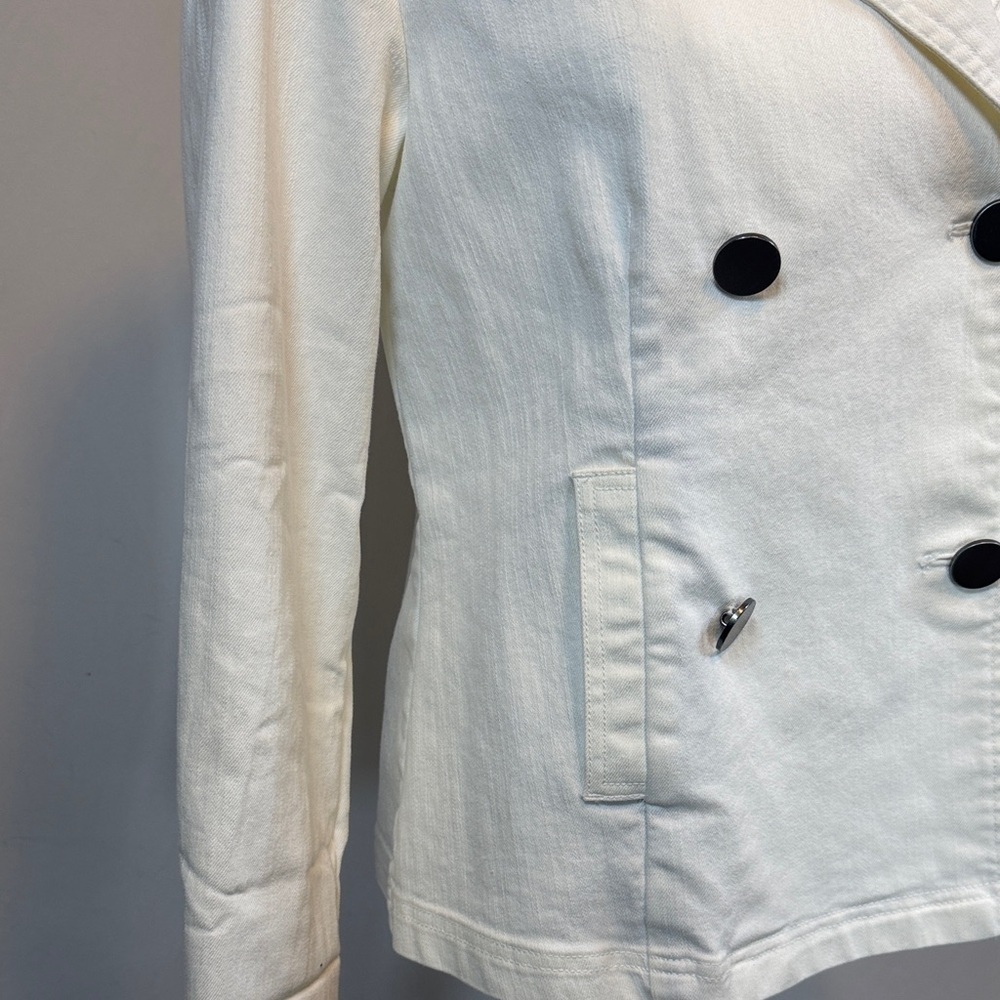 Women's Double-Breasted White Jacket With Pockets and Silver Buttons Size 8 - Picture 7 of 13